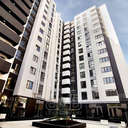 Minimalist Style Apartment With Best Location Kischinau Exterior foto